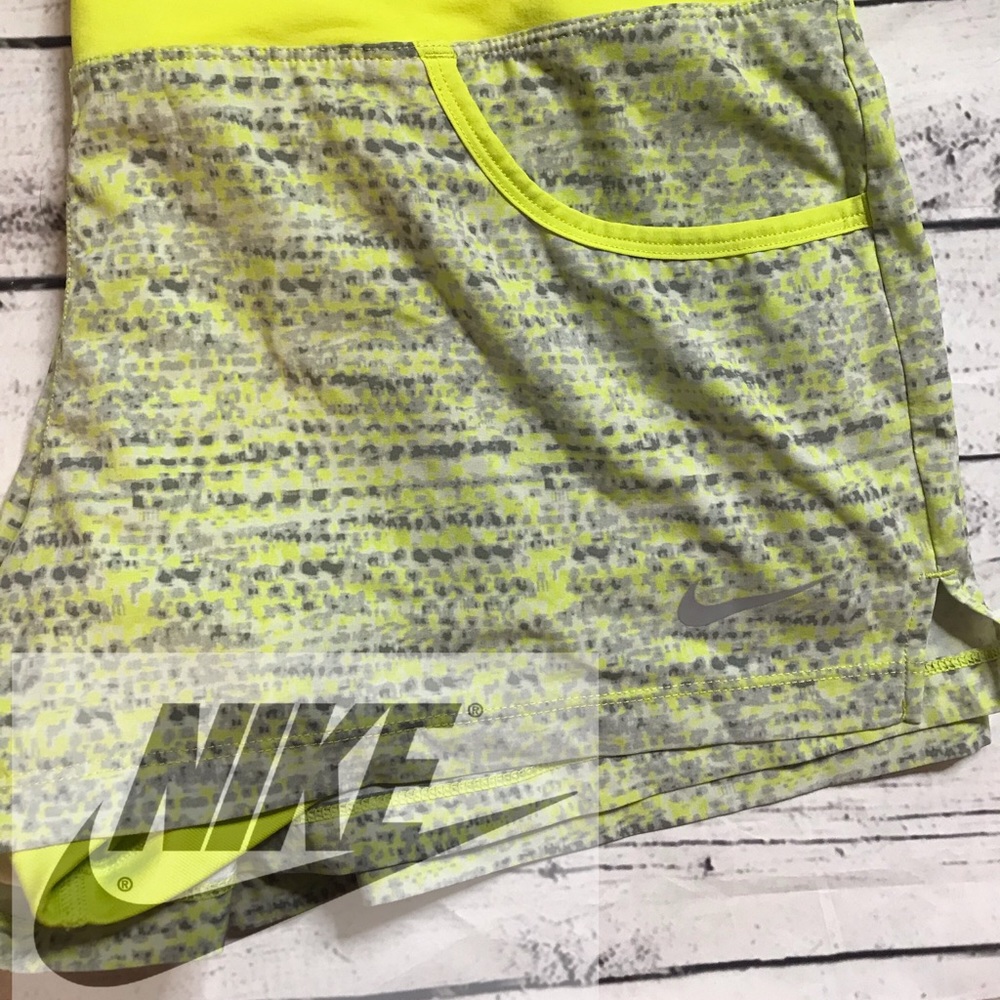 Nike dri fit shorts size women’s XL